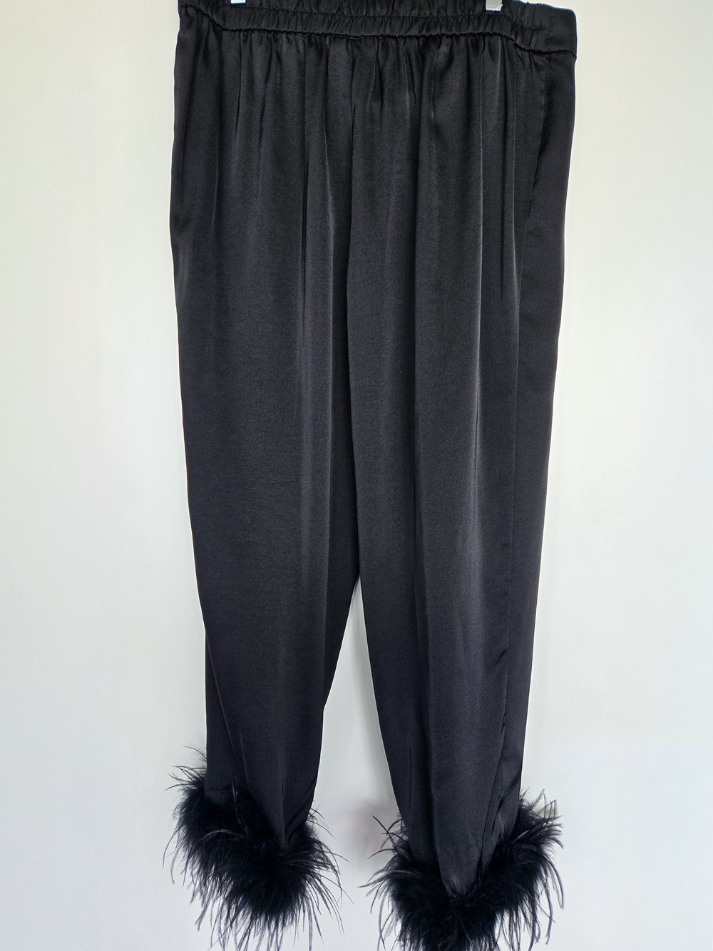 Nadine Merabi Darcie Black Satin Feather Trim Pants Size XXL - Picture 3 of 13